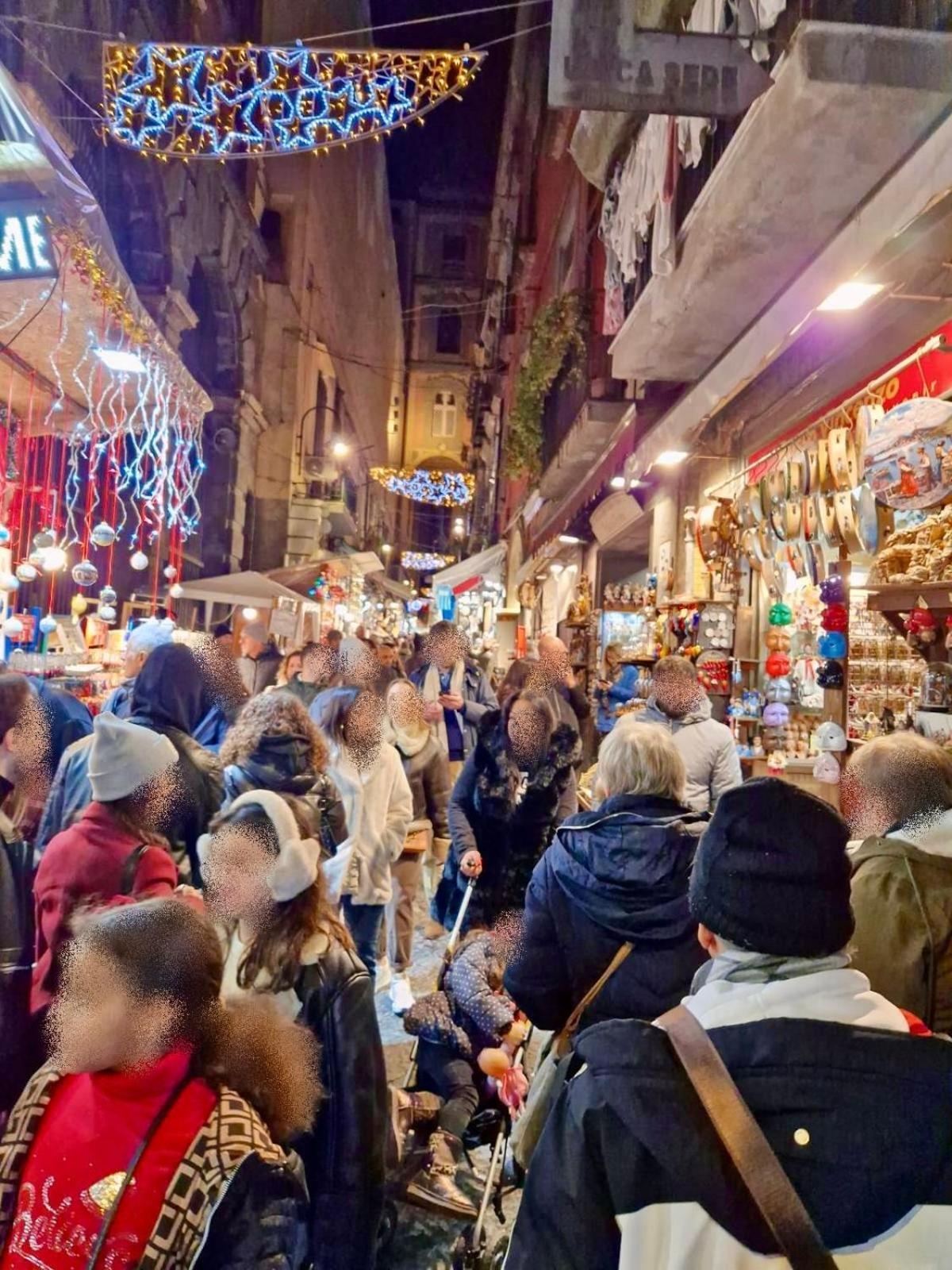La Dimora Nei Presepi In San Gregorio Apartman Nápoly Kültér fotó