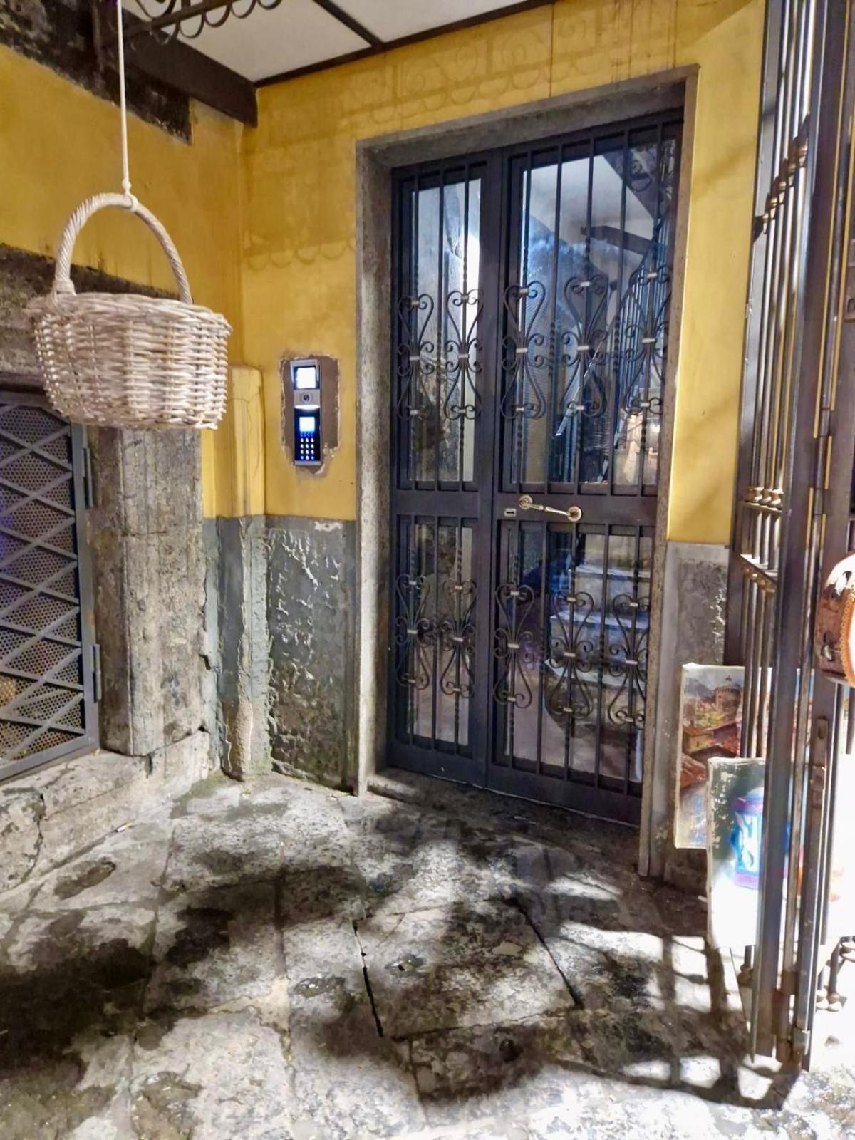 La Dimora Nei Presepi In San Gregorio Apartman Nápoly Kültér fotó