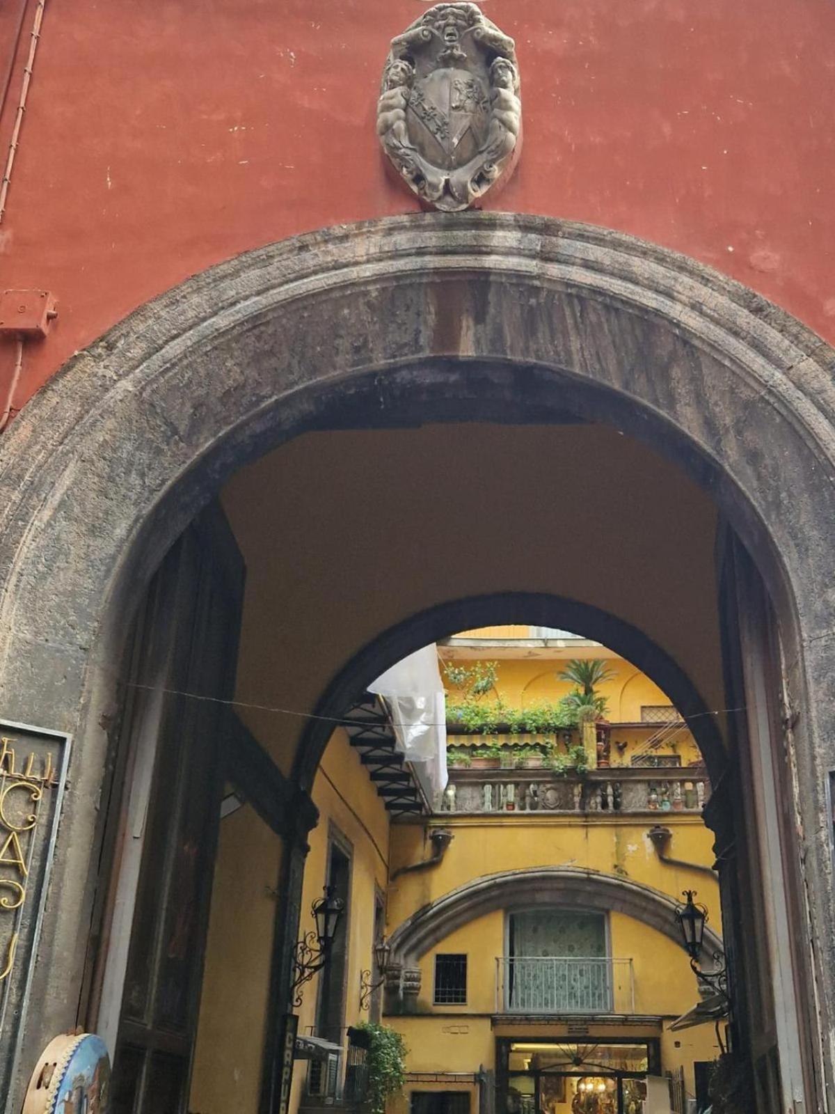 La Dimora Nei Presepi In San Gregorio Apartman Nápoly Kültér fotó